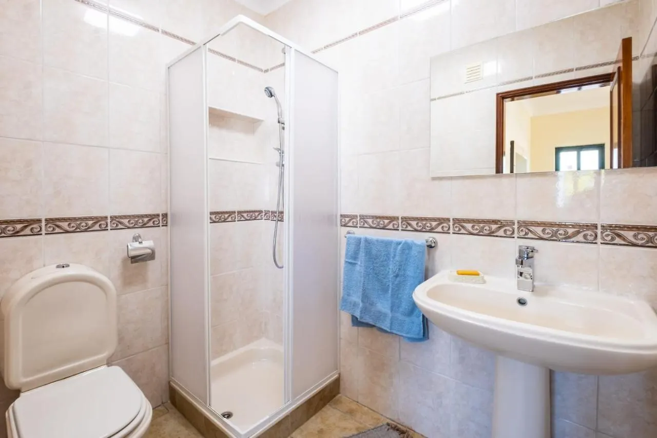 Villa Sequeira - Private Pool - Free Wifi - By Bedzy Albufeira Portugal