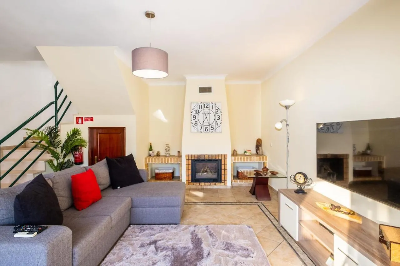 Villa Sequeira - Private Pool - Free Wifi - By Bedzy Albufeira